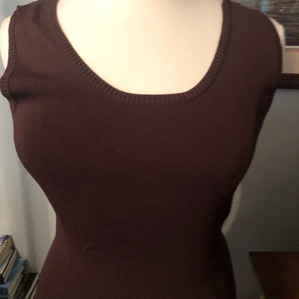 Brown scoop neck sweater